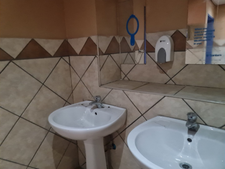  Bedroom Property for Sale in Rustenburg Central North West